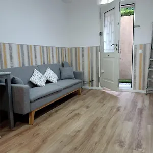 Apartamento ángeles, El Vendrell