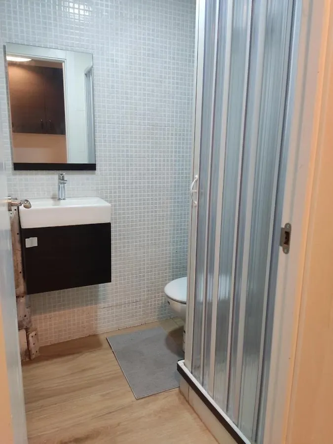 Villa Mini House Loft 25M2 In Barcelona